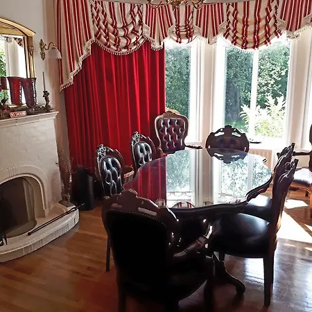 The Dell Dublin 4* Dún Laoghaire