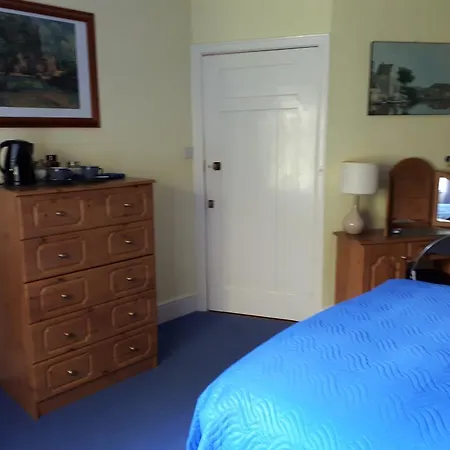 The Dell Dublin Bed and Breakfast 4*